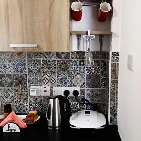 Apartament Cheerful In Nikozja