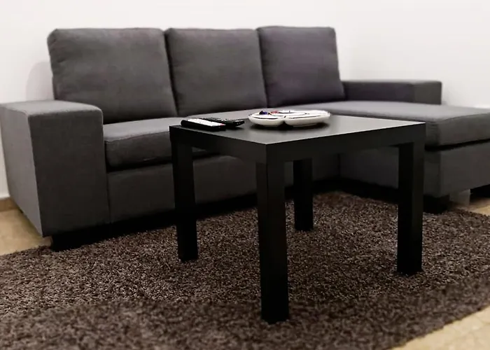 Cheerful In 公寓 *