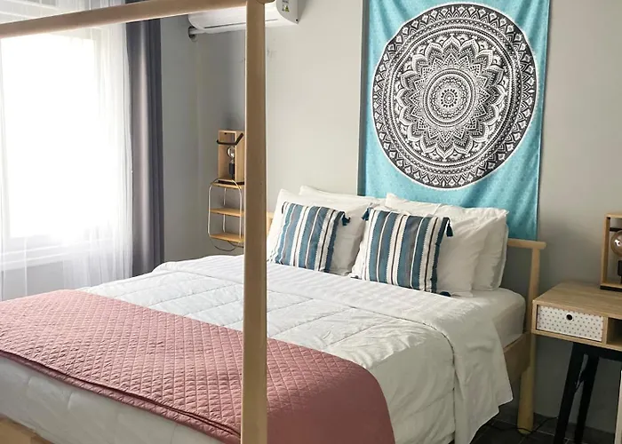 Cheerful In Апартаменти